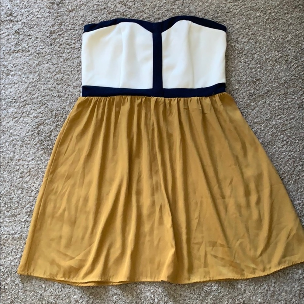 Foreign Exchange Strapless Dress